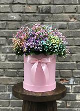 Цветочная композиция из Гипсофила и Розы в шляпной коробке в Преображение