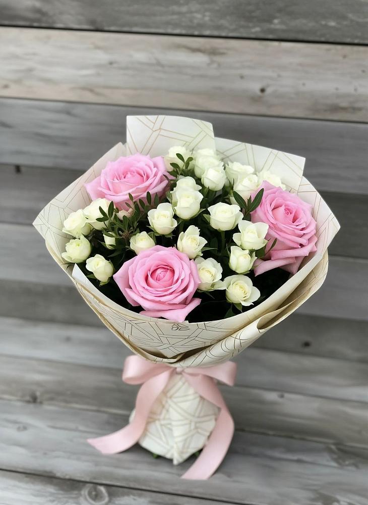 Букет цветов из: Розы в Преображение