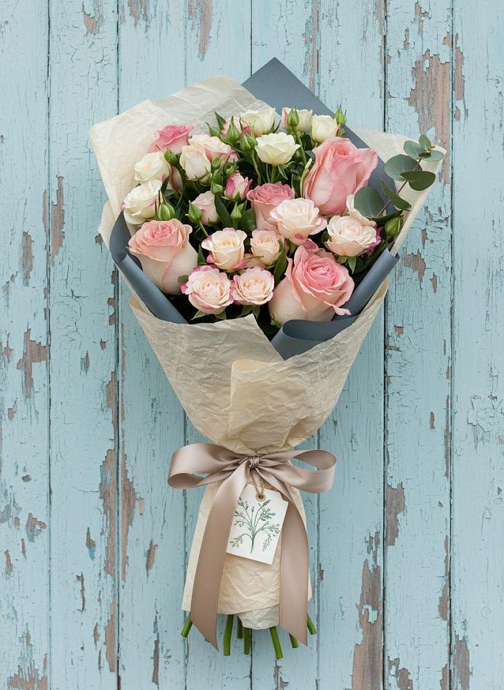 Букет цветов из: Розы в Преображение