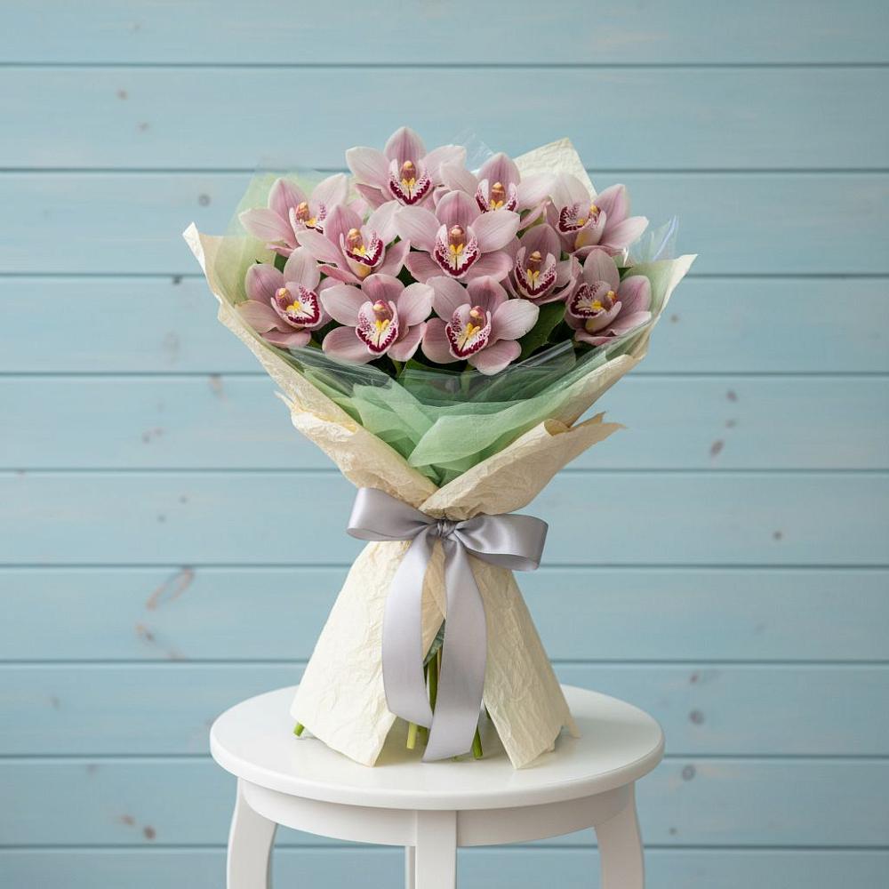 Букет цветов из: Орхидеи и Розы в Преображение