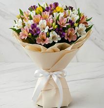 Букет цветов из:  Альстромерии в Преображение