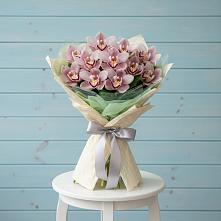 Букет цветов из:  Орхидеи и Розы в Преображение