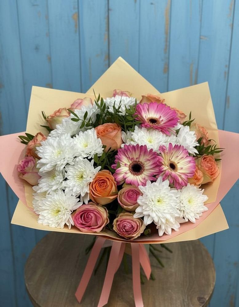 Букет цветов из: Розы, Герберы и Хризантемы в Преображение