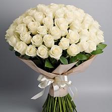 Букет 101 беля роза Белоснежка в Преображение