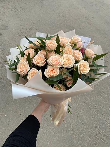 Букет Кремовые розы Латте в Преображение
