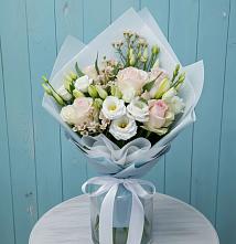 Букет цветов из:  Розы и Лизиантусы в Преображение