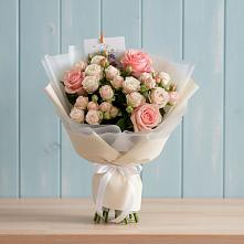 Букет цветов из:  Розы в Преображение