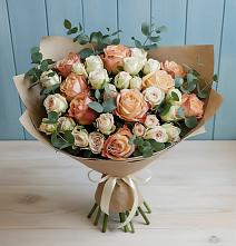 Букет цветов из:  Альстромерии и Розы в Преображение